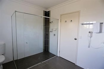 Drover's Motor Inn, Dalby - Mackay Tourism 6