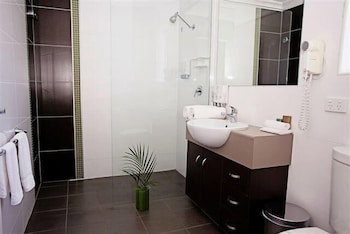 Drover's Motor Inn, Dalby - Mackay Tourism 3