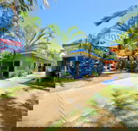 Bargara Gardens Motel  Holiday Villas - Mackay Tourism