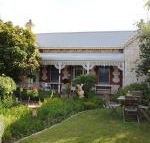 Eastcliff Cottage Sorrento - Mackay Tourism