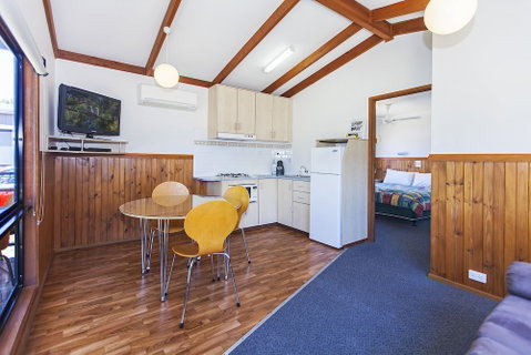 Naracoorte Holiday Park - Mackay Tourism 6