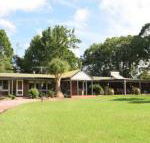 McCarthy Lake House - Mackay Tourism