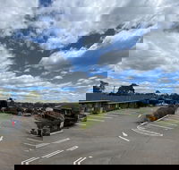 Lilydale Motor Inn - Mackay Tourism