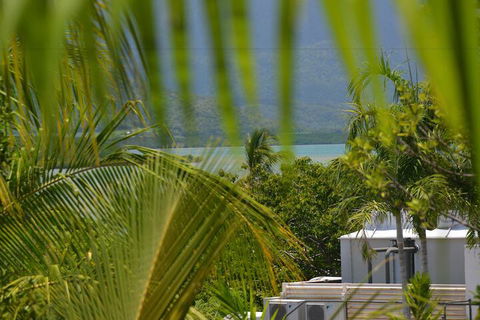 Monsoon Villa B - Mackay Tourism 4