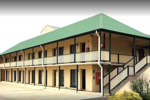 Town Square Motel - Mackay Tourism 0