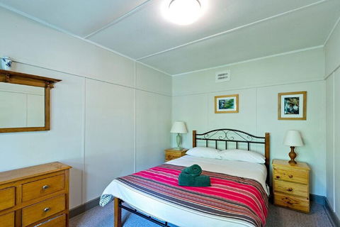 Bogong Village - Mackay Tourism 5