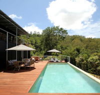 Phoenix Eumundi Bed  Breakfast - Mackay Tourism