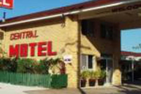 Nambour Central Motel - Mackay Tourism 0