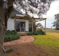 Colenso Country Retreat - Mackay Tourism