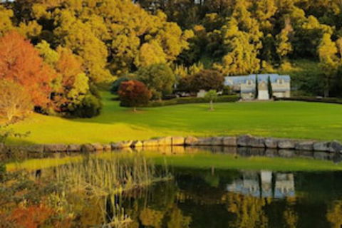 The Drawing Rooms Of Berry - Mackay Tourism 0