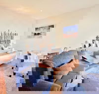 Phoenix Apartments - Mackay Tourism