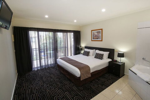 Aquarius Apartments And Cabins - Mackay Tourism 5