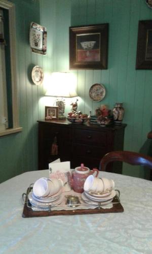 Marys Place B & B - Mackay Tourism 6