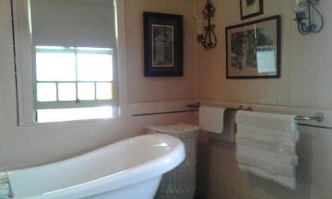 Marys Place B & B - Mackay Tourism 5
