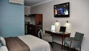 Pastoral Hotel Motel - Mackay Tourism 2