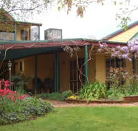 Willowlake Cottages - Mackay Tourism