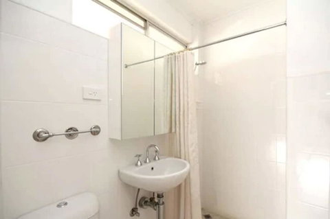 Bairnsdale Motor Inn - Mackay Tourism 6