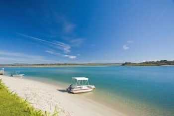 Noosa Quays - Mackay Tourism 0