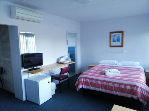 Mt Beauty Motor Inn - Mackay Tourism 4