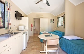 Captain Cook Holiday Village - Mackay Tourism 2
