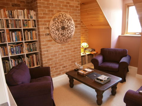 Darnell Bed & Breakfast - Mackay Tourism 0