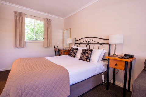 Yarra Gables - Mackay Tourism 2