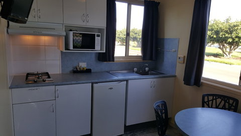 Harbour Lights Tourist Park - Mackay Tourism 5