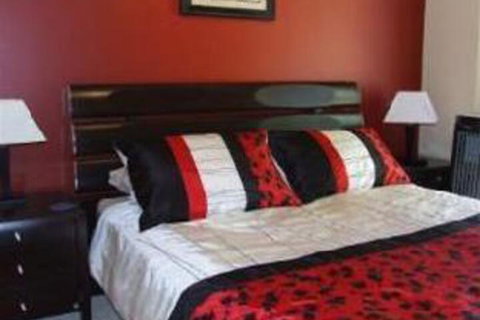 Hope Gardens House - Mackay Tourism 0