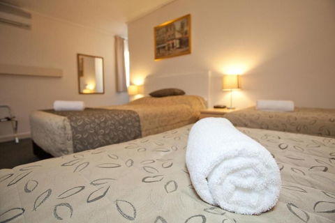 Connells Motel & Serviced Apartments - Mackay Tourism 5