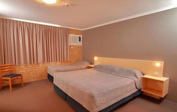 Morayfield Tavern & Motel - Mackay Tourism 2