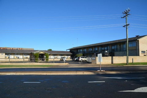 Adrian Motel - Mackay Tourism 5