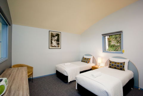 PierView Apartments - Mackay Tourism 1