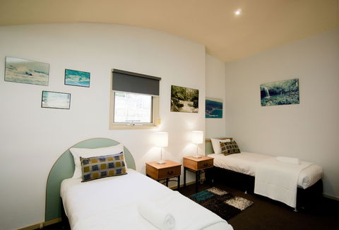 PierView Apartments - Mackay Tourism 3