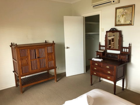 Squid Ink Motel - Mackay Tourism 5
