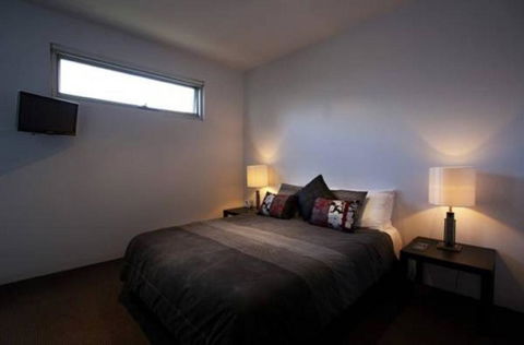 Battery Cove Beach Front Apartment - Mackay Tourism 4
