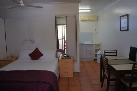 Ayrline Motel - Mackay Tourism 5