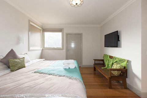 Aurora Manor Rooms - Mackay Tourism 7
