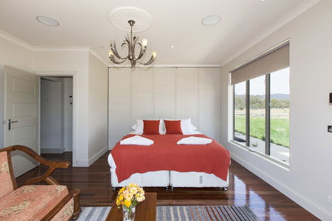 Aurora Manor Rooms - Mackay Tourism 6