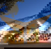 Renmark Resort - Mackay Tourism