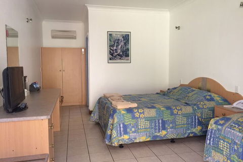 Paraway Motel - Mackay Tourism 5