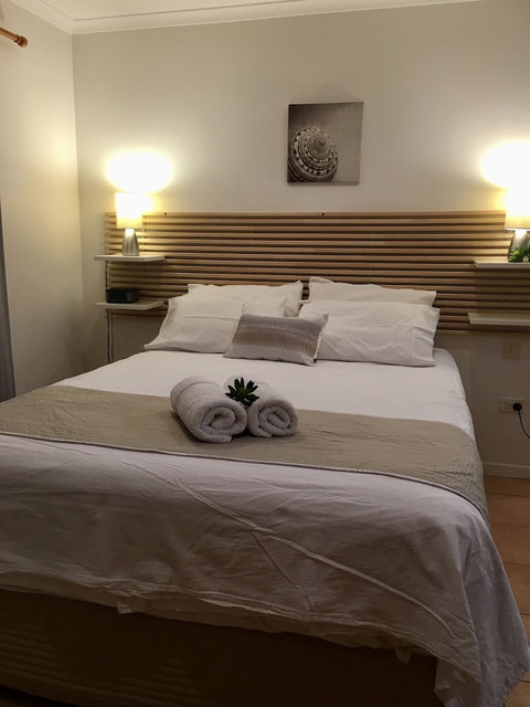 Sunbird Gardens - Mackay Tourism 0