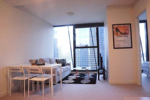 DreamHost Apartments At Collins - Mackay Tourism 6