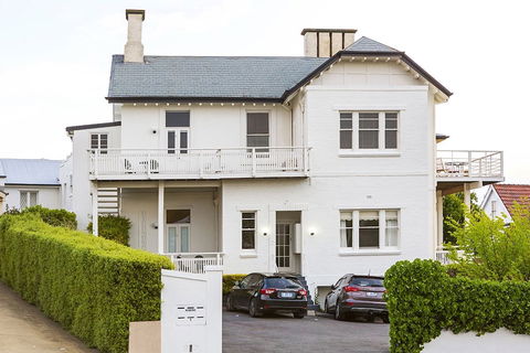 Highbury Apartments - Mackay Tourism 1