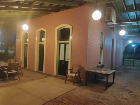 Bourke Apartments - Mackay Tourism 0