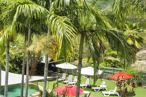 Magnetic Sunsets Resort - Mackay Tourism 4