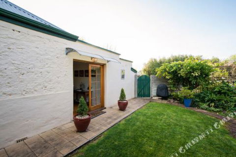 Georgies Cottage - Mackay Tourism 5