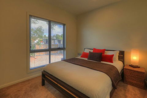 Fairwinds - Essentially Tas - Mackay Tourism 1