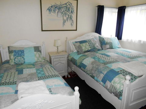Travellers Rest B & B - Mackay Tourism 4
