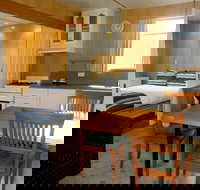 Strahan Beach Tourist Park - Mackay Tourism