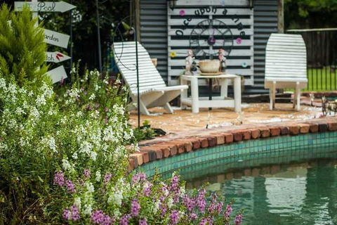 Ronday Voo Bed & Breakfast - Mackay Tourism 4